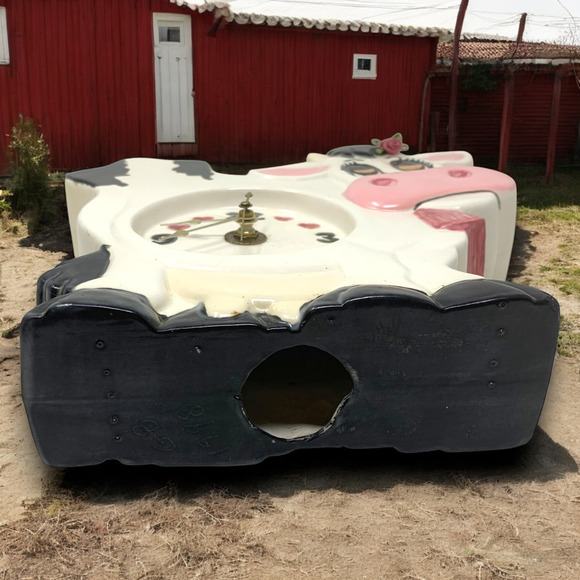 Vintage 1980's Ceramic Cow Standing Clock Whimsical Cottage Farmhouse Handmade - Picture 8 of 10